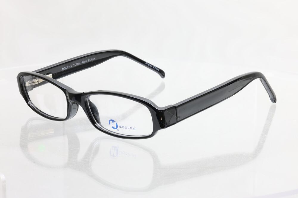 Modern Tomorrow Black 51-17-135mm Eyeglass FRAMES ONLY - NEW/WITHOUT TAGS
